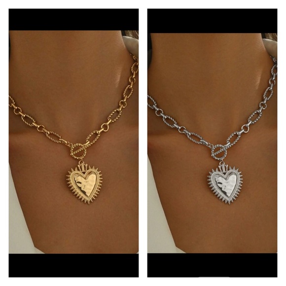 Choice of Gold or Silver Heart Toggle Necklace - Picture 1 of 7